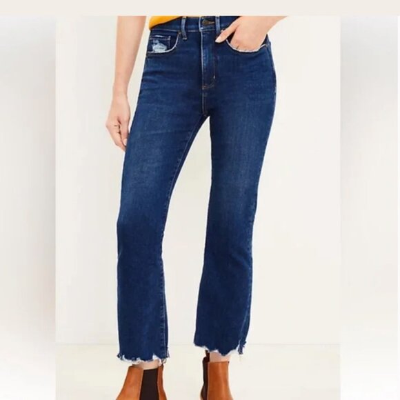 Loft The Kick Crop Flare High-Rise Dark wash Raw Hem Jeans (28/6) NWOT! - Picture 1 of 11